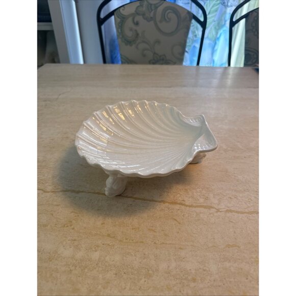 Vintage Spode White Porcelain Shell Trinket Dish With Dolphin Feet - Picture 11 of 15